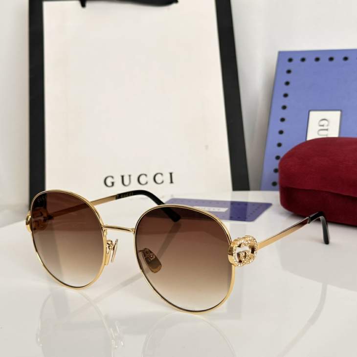 Picture of Gucci Sunglasses _SKUfw79399394fw